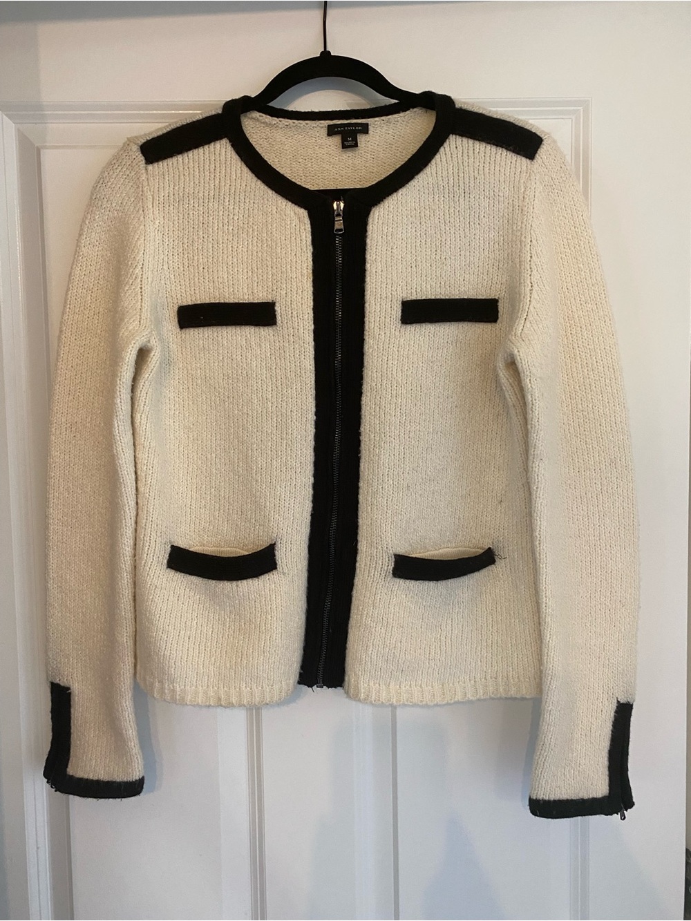 Ann Taylor Wool Contrast Trim Sweater Size Med